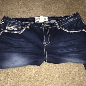 Hydraulic Bailey capris